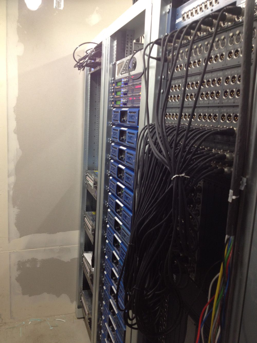 Proteus Schaltkasten